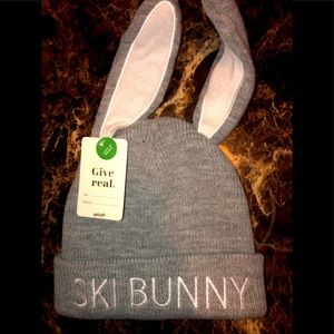 Arie Snow Bunny winter Hat